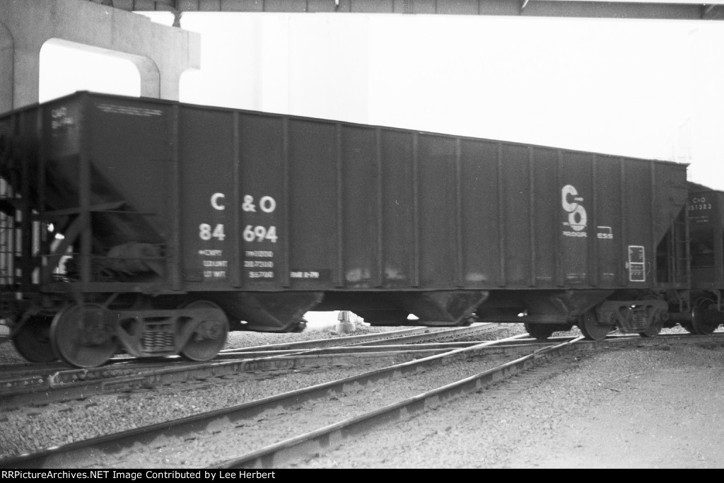 C&O Coal hipper 84694